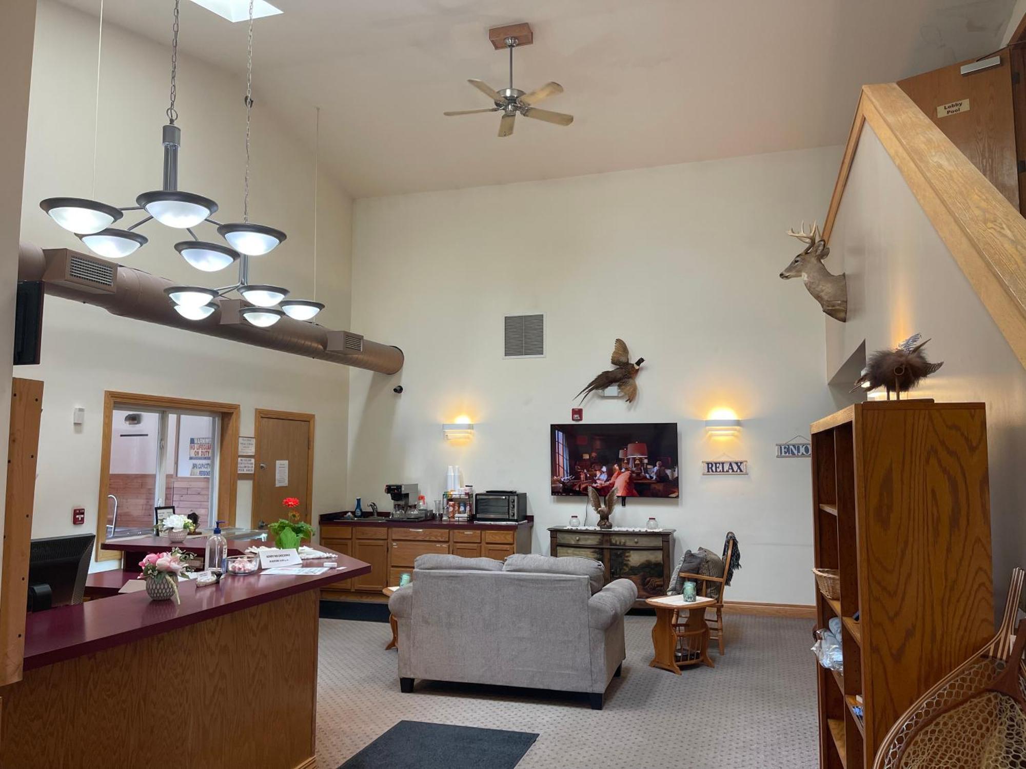 Ausable Valley Inn Mio ภายนอก รูปภาพ